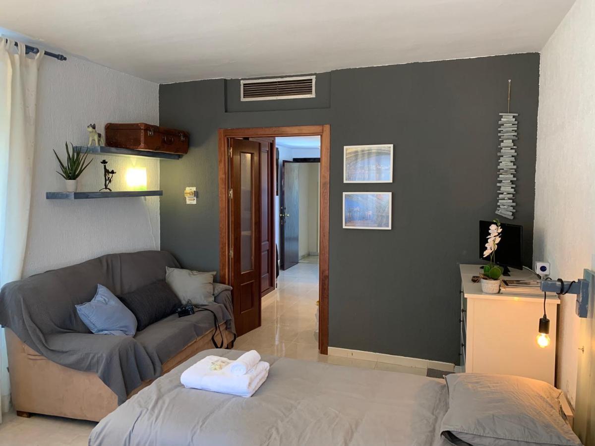 Apartamentos Rg Resitur Sevilla Eksteriør bilde
