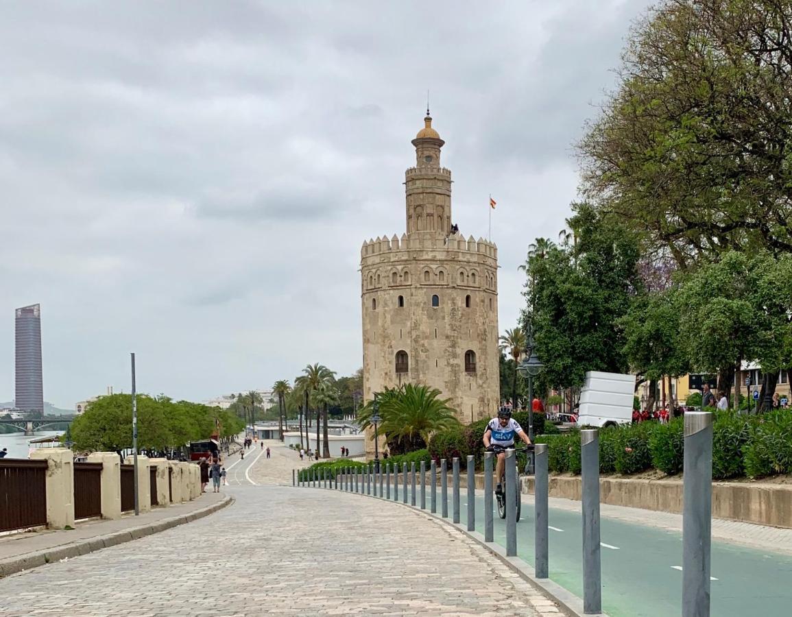 Apartamentos Rg Resitur Sevilla Eksteriør bilde